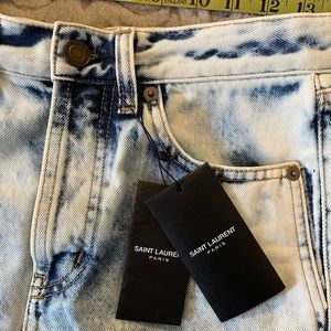NEW WITH TAGS NWT SAINT LAURENT PARIS ACID WASH SKINNY JEAN SIZE D19 W/S L-MW